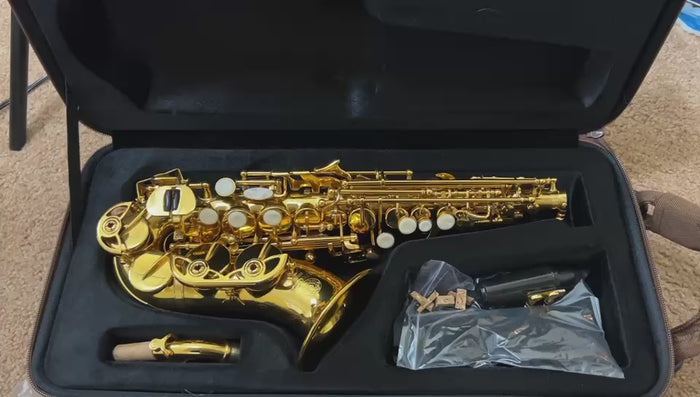 curved soprano saxophone yellow brass body & keys gold lacquer